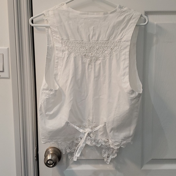 Vest or halter - Picture 2 of 3